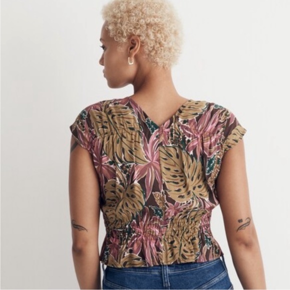 Madewell Shirred Cap Sleeve Top in Brushstroke Monstera in Dark Coffee Large - Picture 2 of 4